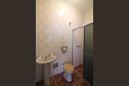 Apartamento para alugar com 300m², 3 quartos e 6 vagasBanheiro de serviço