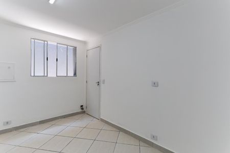 Casa para alugar com 80m², 2 quartos e 1 vaga Casa para alugar com 80m², 2 quartos e 1 vagaQuarto 1