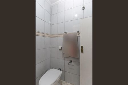 Casa para alugar com 80m², 2 quartos e 1 vaga Casa para alugar com 80m², 2 quartos e 1 vagaBanheiro