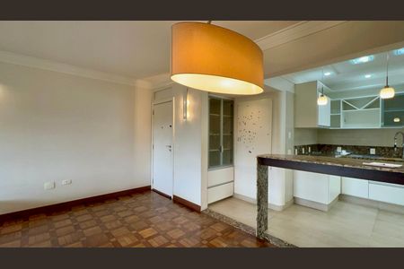 Apartamento à venda com 153m², 2 quartos e 1 vagaSalas