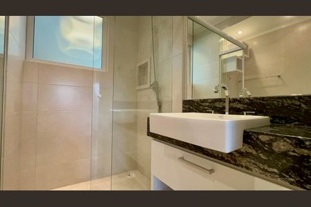 Apartamento à venda com 153m², 2 quartos e 1 vagaBanheiro