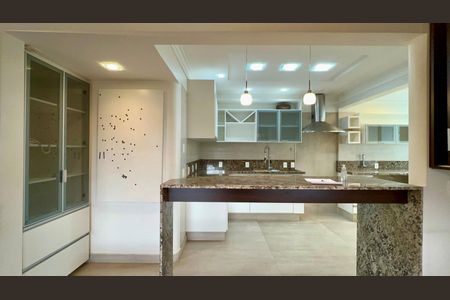 Apartamento à venda com 153m², 2 quartos e 1 vagaCozinha