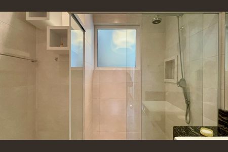 Apartamento à venda com 153m², 2 quartos e 1 vagaBanheiro