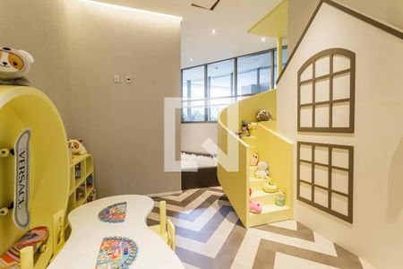 Apartamento à venda com 292m², 3 quartos e 4 vagas Apartamento à venda com 292m², 3 quartos e 4 vagasBrinquedoteca