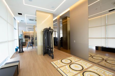 Apartamento à venda com 292m², 3 quartos e 4 vagas Apartamento à venda com 292m², 3 quartos e 4 vagasÁrea comum - Academia