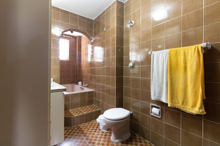 Apartamento à venda com 100m², 2 quartos e sem vaga Apartamento à venda com 100m², 2 quartos e sem vagaBanheiro