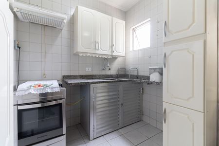 Apartamento à venda com 100m², 2 quartos e sem vaga Apartamento à venda com 100m², 2 quartos e sem vagaCozinha