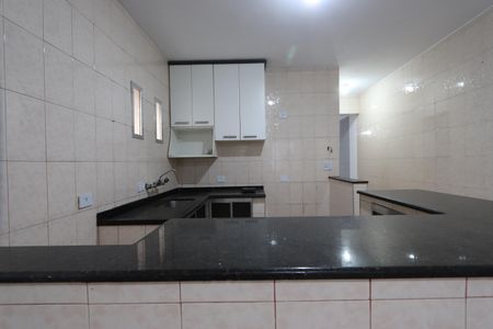 Casa à venda com 150m², 3 quartos e 2 vagasCozinha