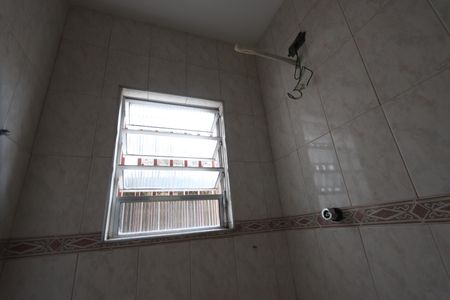 Casa à venda com 150m², 3 quartos e 2 vagasBanheiro de baixo