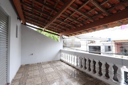 Varanda da Suíte de casa para alugar com 3 quartos, 150m² em Fazenda da Juta, São Paulo