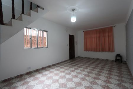 Sala de casa para alugar com 3 quartos, 150m² em Fazenda da Juta, São Paulo