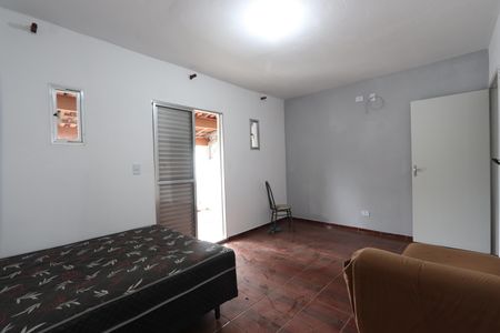 Casa à venda com 150m², 3 quartos e 2 vagasSuíte