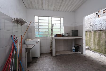 Casa à venda com 150m², 3 quartos e 2 vagasLavanderia