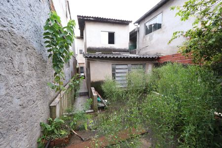 Casa à venda com 150m², 3 quartos e 2 vagasQuintal