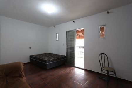 Casa à venda com 150m², 3 quartos e 2 vagasSuíte