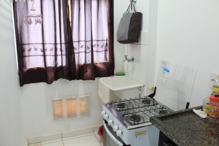 Apartamento para alugar com 44m², 2 quartos e sem vagaCozinha e Área de Serviço