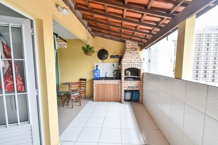 Casa à venda com 345m², 4 quartos e 8 vagas Casa à venda com 345m², 4 quartos e 8 vagasVaranda/churrasqueira