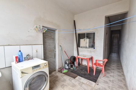 Casa à venda com 345m², 4 quartos e 8 vagas Casa à venda com 345m², 4 quartos e 8 vagasÁrea de serviço