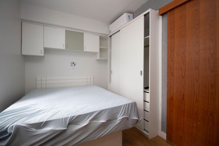 Suíte de kitnet/studio para alugar com 1 quarto, 27m² em Q 712/912, Brasília