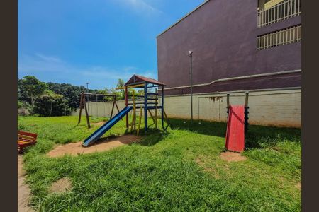 Apartamento para alugar com 48m², 2 quartos e 1 vaga Apartamento para alugar com 48m², 2 quartos e 1 vagaÁrea comum - Playground