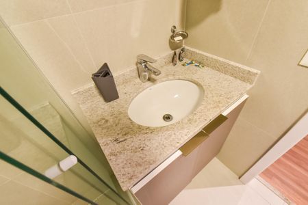 Studio à venda com 30m², 1 quarto e sem vaga Studio à venda com 30m², 1 quarto e sem vagaBanheiro