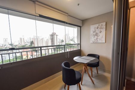 Varanda de kitnet/studio à venda com 1 quarto, 30m² em Vila Mariana, São Paulo