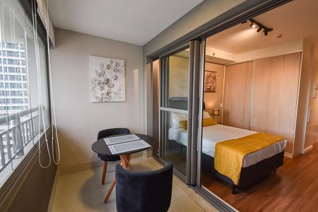 Studio à venda com 30m², 1 quarto e sem vaga Studio à venda com 30m², 1 quarto e sem vagaVaranda