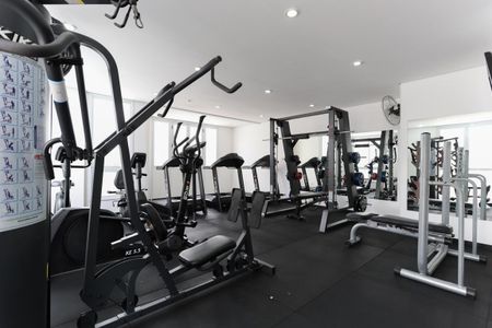 Apartamento à venda com 86m², 3 quartos e 2 vagas Apartamento à venda com 86m², 3 quartos e 2 vagasÁrea comum - Academia