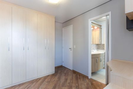 Apartamento à venda com 86m², 3 quartos e 2 vagas Apartamento à venda com 86m², 3 quartos e 2 vagasSuíte 2