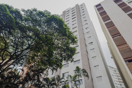 Apartamento para alugar com 87m², 2 quartos e 1 vagaFachada