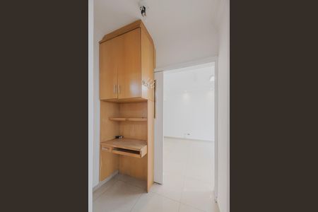 Apartamento para alugar com 87m², 2 quartos e 1 vagaCorredor