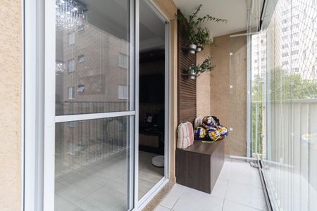 Varanda da Sala de apartamento à venda com 3 quartos, 68m² em Jardim Celeste, São Paulo