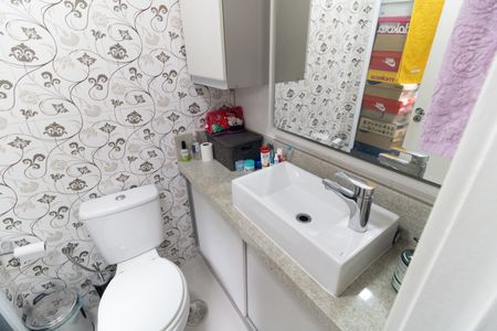 Apartamento à venda com 68m², 3 quartos e 2 vagasBanheiro da Suíte