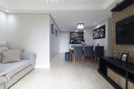 Apartamento à venda com 68m², 3 quartos e 2 vagasSala