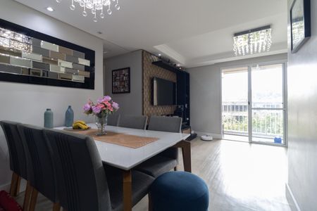 Apartamento à venda com 68m², 3 quartos e 2 vagasSala