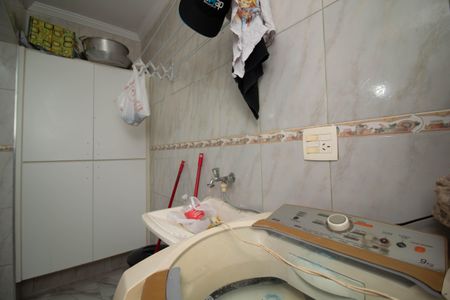 Apartamento para alugar com 82m², 2 quartos e 1 vaga Apartamento para alugar com 82m², 2 quartos e 1 vagaÁrea de Serviço