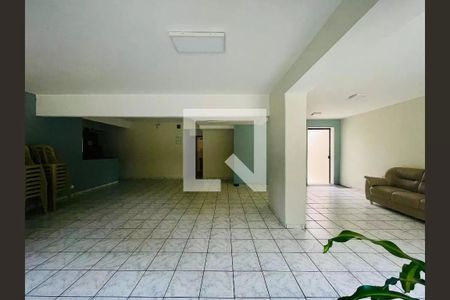 Apartamento para alugar com 75m², 2 quartos e 1 vagaÁrea comum - Salão de festas