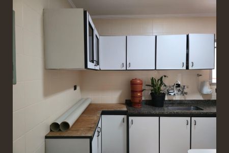 Apartamento para alugar com 75m², 2 quartos e 1 vagaCozinha 