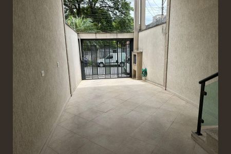 Casa à venda com 3 quartos, 110m² em Vila Zulmira, São Paulo