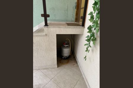 Casa à venda com 3 quartos, 110m² em Vila Zulmira, São Paulo