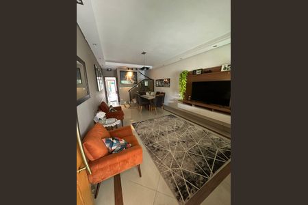 Casa à venda com 3 quartos, 110m² em Vila Zulmira, São Paulo