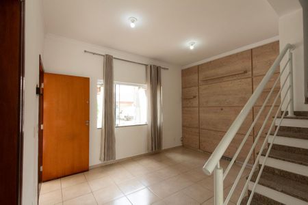 Sala  de casa de condomínio para alugar com 3 quartos, 170m² em Vila Haro, Sorocaba