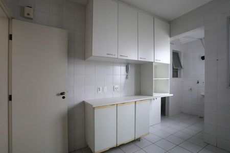 Apartamento para alugar com 90m², 3 quartos e 2 vagas Apartamento para alugar com 90m², 3 quartos e 2 vagasCozinha