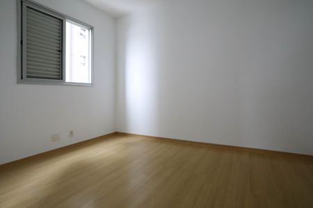 Apartamento para alugar com 90m², 3 quartos e 2 vagas Apartamento para alugar com 90m², 3 quartos e 2 vagasQuarto 2