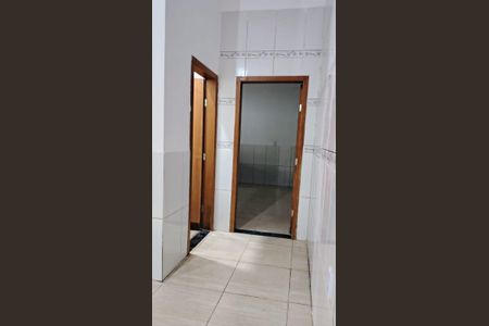 Sala de casa para alugar com 2 quartos, 300m² em Residencial Itaipú, Goiânia