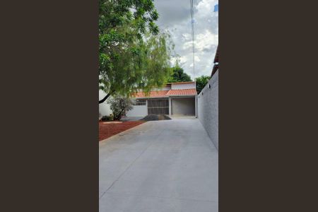 Casa para alugar com 300m², 2 quartos e 1 vagaÁrea externa