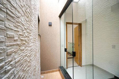 Casa à venda com 191m², 3 quartos e 4 vagasVista da suíte 02