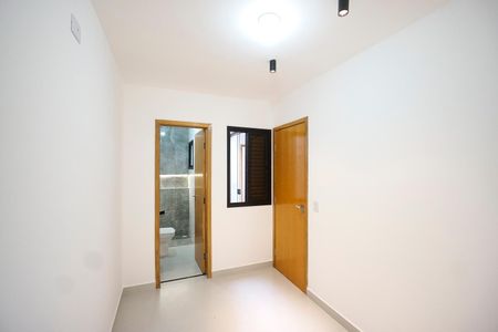 Casa à venda com 191m², 3 quartos e 4 vagasSuíte 02