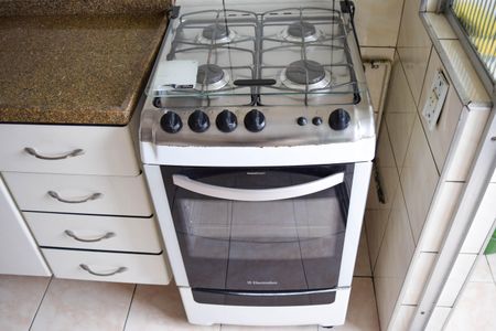 Cozinha de apartamento à venda com 2 quartos, 57m² em Vila Carrão, São Paulo