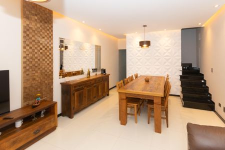 Sala  de casa à venda com 3 quartos, 220m² em Parada Inglesa, São Paulo